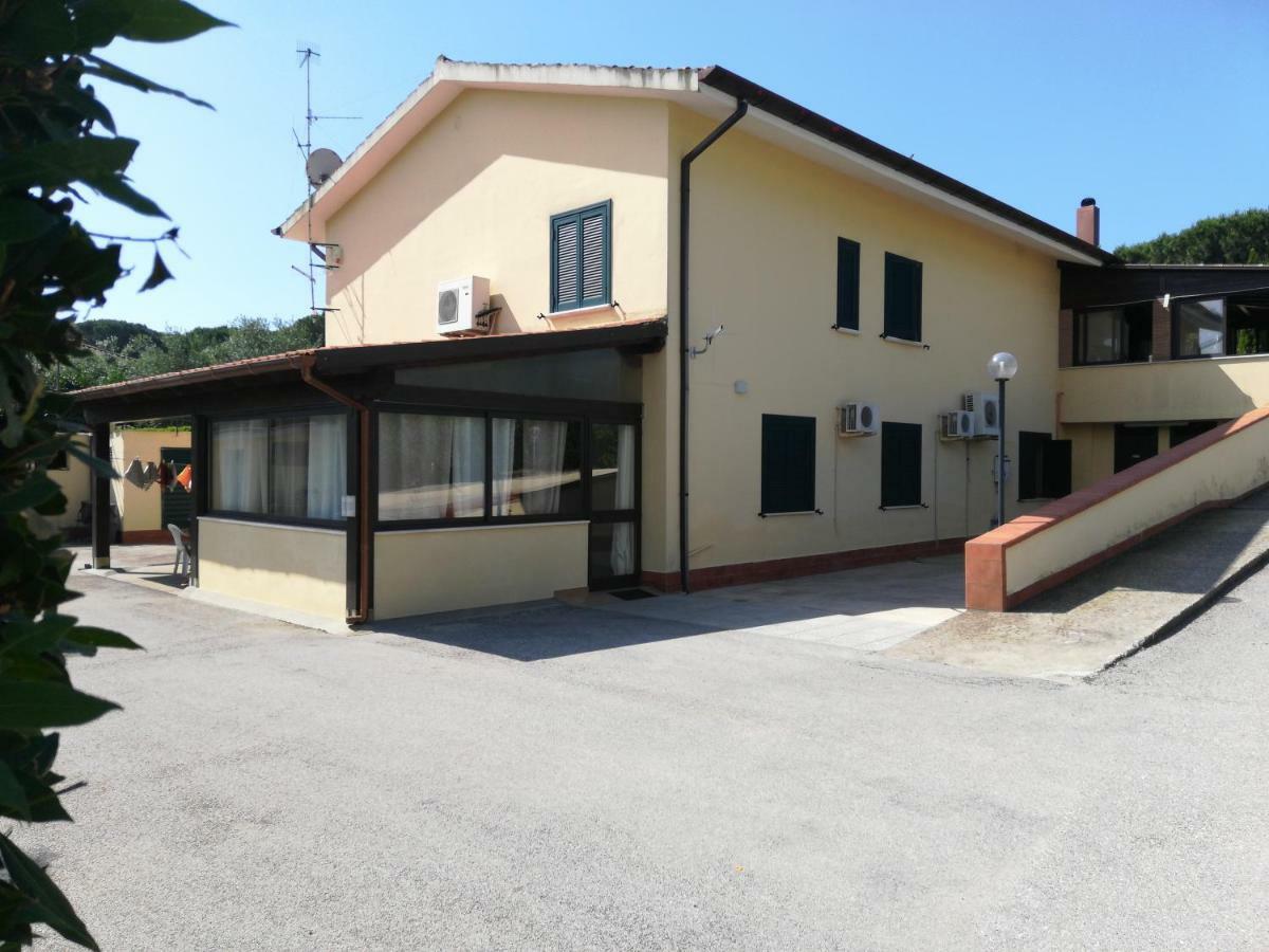 Royal Rooms Terracina Exterior photo